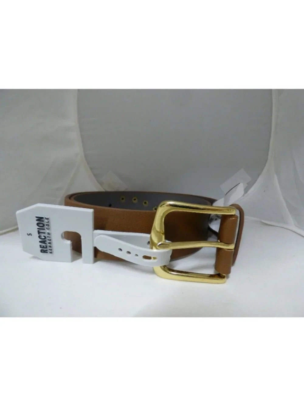 Kenneth Cole Reaction Women’s Rivet embellished 2.5”leather belt, Brown, Sz. M